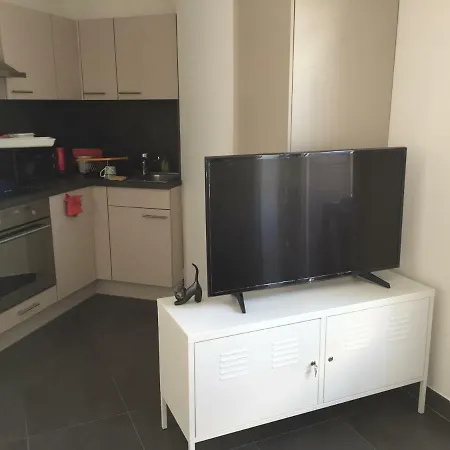 Lympia Port Appartement *